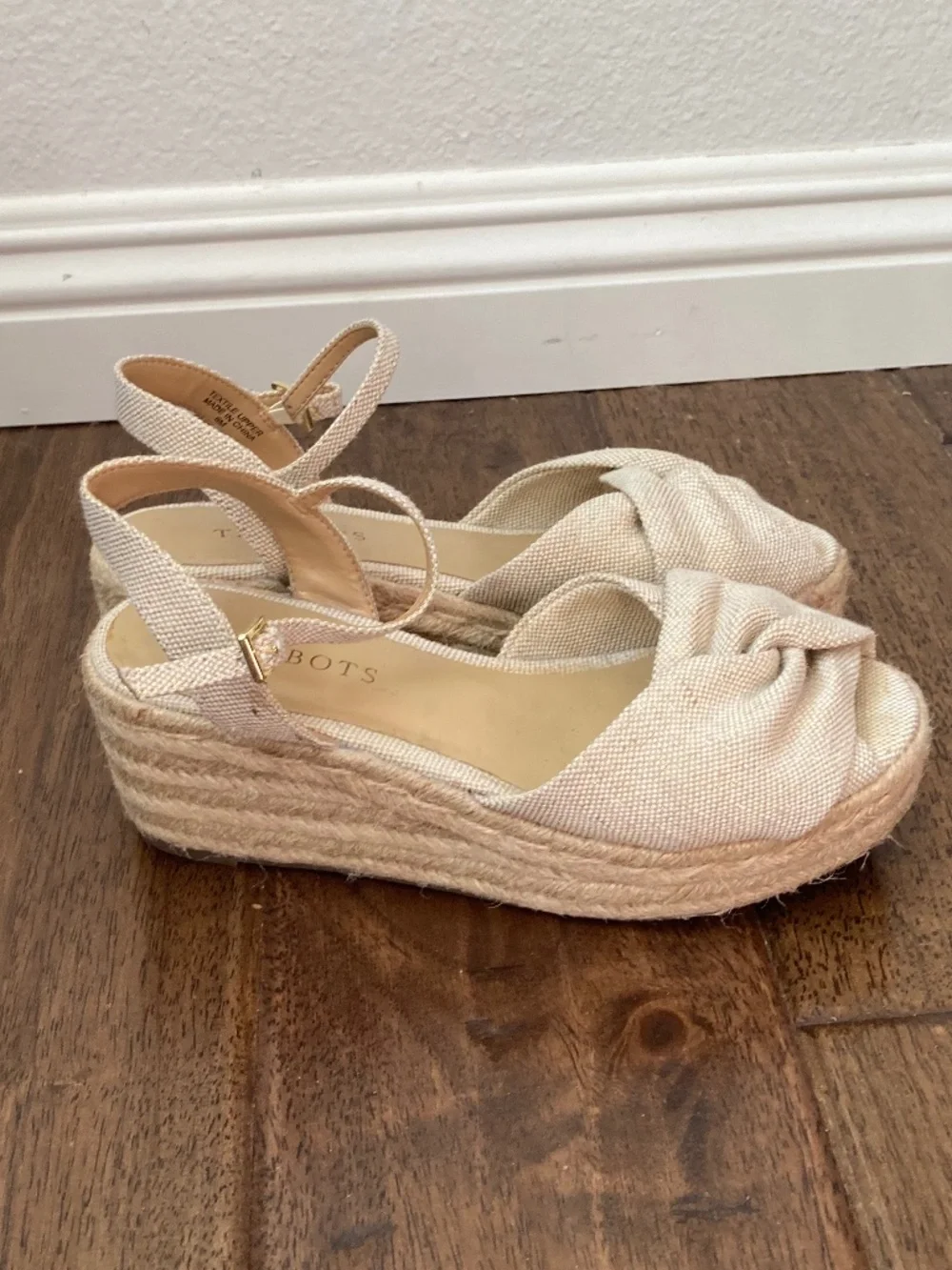 Talbots Pamela Twist Canvas Espadrille Wedges Beige sz 6 Coastal Nautical